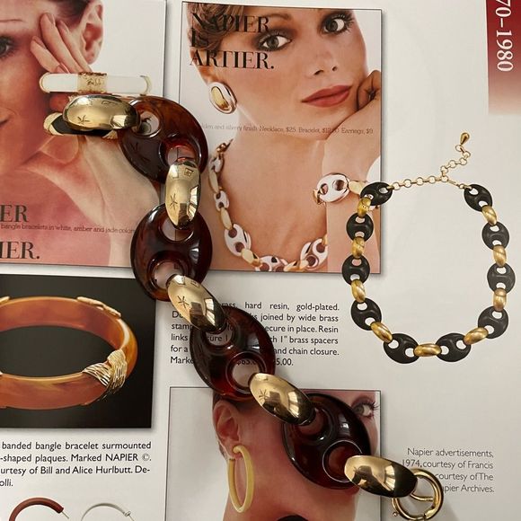 Napier Jewelry Vintage Napier Book Piece Tortoise Gold Bracelet